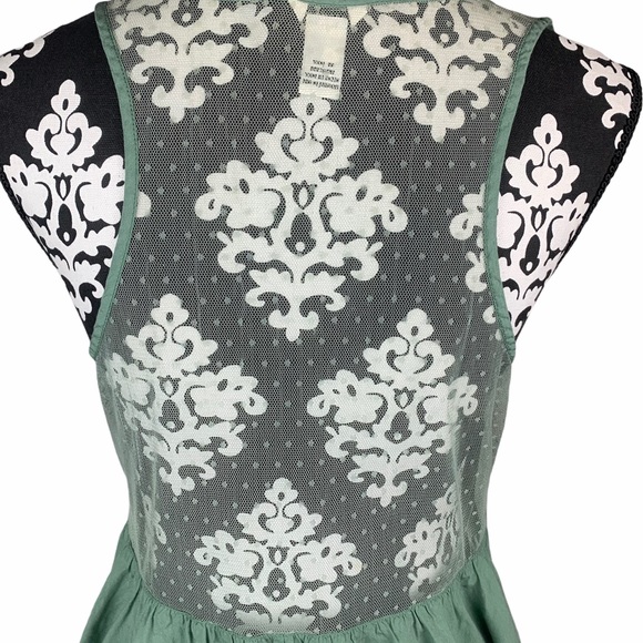 🍀Forever21 Top Peplum Green Mesh Back Sleeveless - Picture 6 of 8